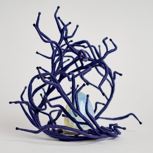 Generativity, vue latérale gauche, left side view.