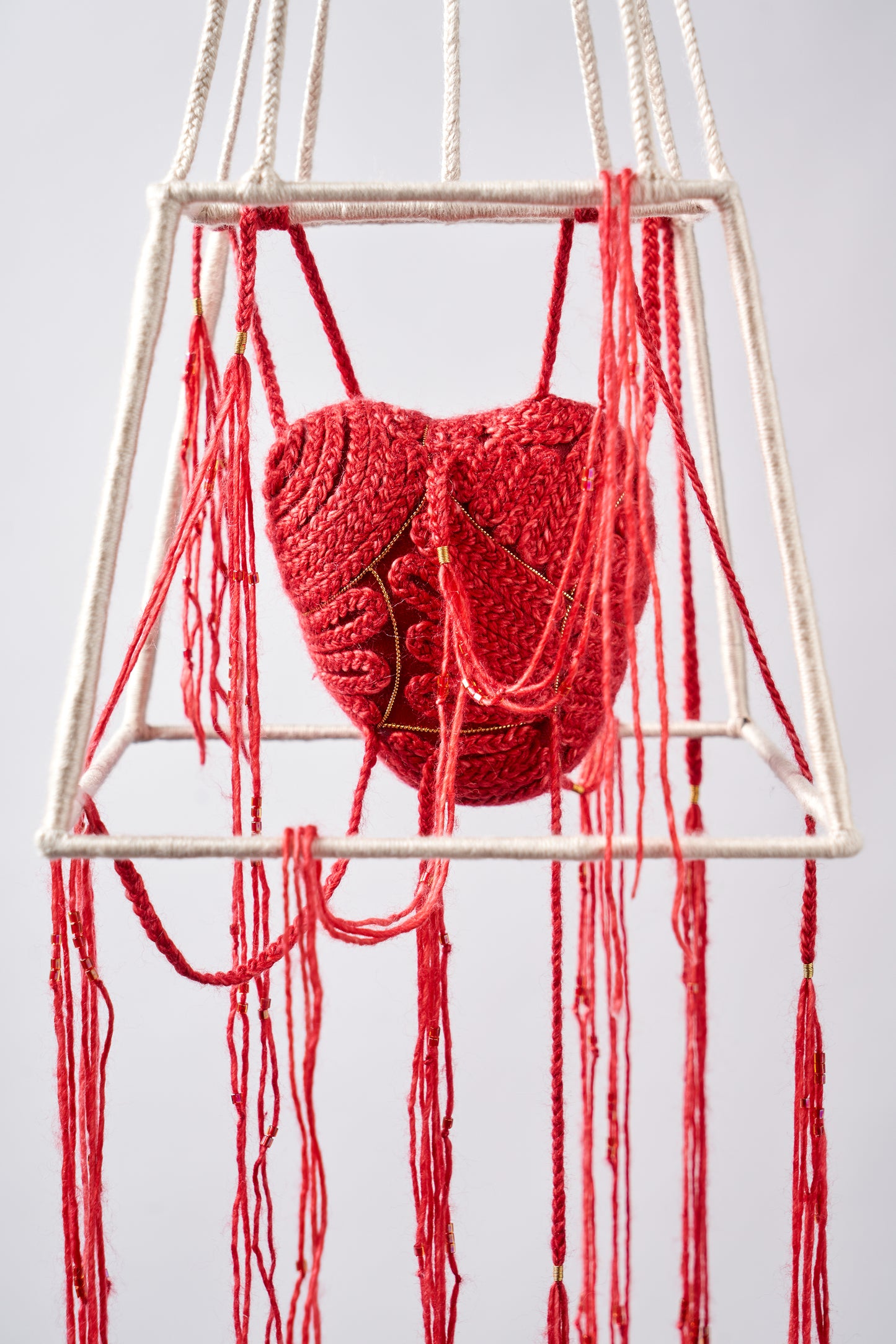 The Heart-Shaped Box par Cinthya Chalifoux